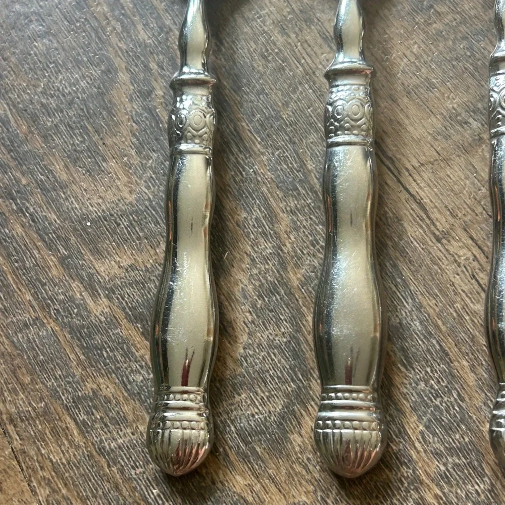 Southern Living Gallery Teaspoon Set of 4 Stainless Flatware Glossy Silver 6.5